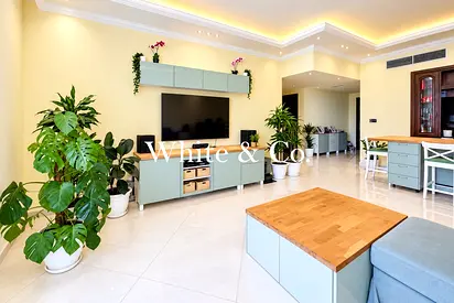 Fully Upgraded | Road Facing | 2,489 SqFt.