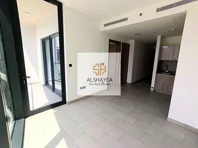 Ready to Move In | Mid Floor | Parks View