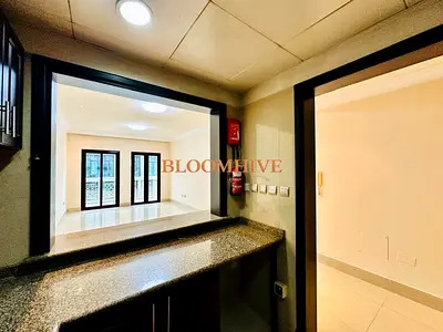 SPACIOUS 1BHK 2 FULL BATHROOMS NEXT TO PARK & JSS SCHOOL: RENTED