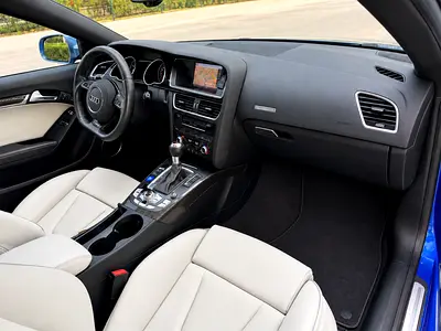 2015 AUDI RS5 photo 14