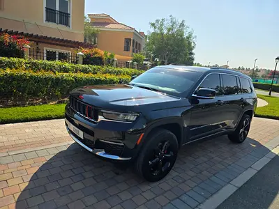 Jeep Grand Cherokee L Limited 2021 - First owner in UAE, full service, in excellent condition.
