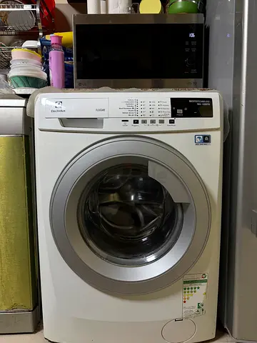 Electrolux 10KG washing machine