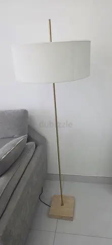 Floor lamp