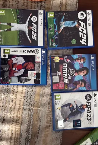 Collection of FIFA PS4 & PS5 Games (FIFA 19, 21, 23, 24, 25) - Good Condition