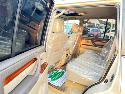 صورة 14 لـ 2005 Lexus LX-SERIES