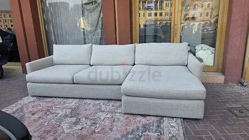 Crate&barrel lounge deep L shape sofa