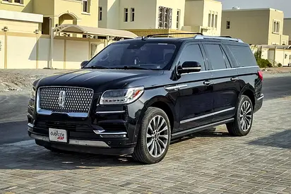 صورة 3 لـ 2019 Lincoln NAVIGATOR