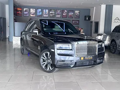 Rolls Royce Cullinan | 2023 | GCC | 20,500 km | Silver Bad | Under warranty and service