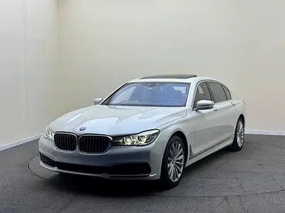 BMW 730Li 2018 GCC First Owner Original paint Full Option Super Clean car