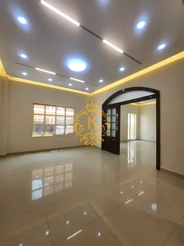 Elegant 4BR Villa | Modern layout | 1 Parking