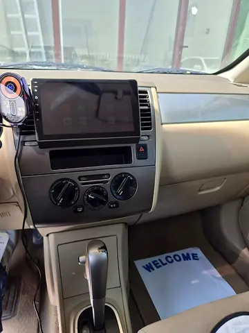 2006 Nissan TIIDA 照片 6