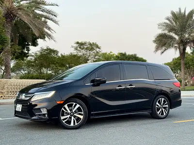 HONDA ODESSAY TOURING 2019 / GCC / WELL MAINTAINED/ DIRECT OWNER