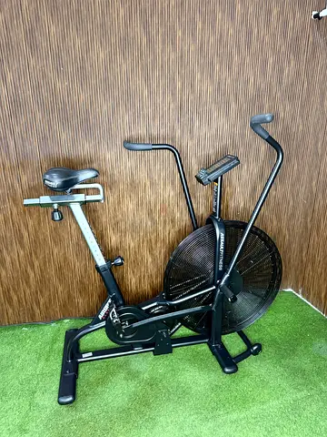 Assault air bike like new