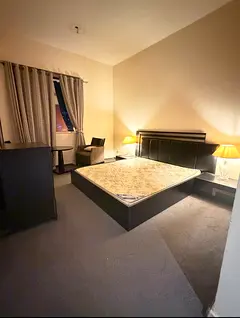 Fully furnished master bedroom available from 1st October