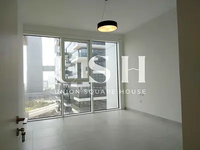 Glow Garden & SZR View | Middle Floor | Vaccant