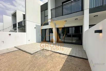 Ready to Move | 3BR Plus Maid | La Rosa 5