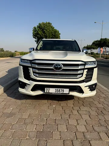FOR SALE: Toyota Land Cruiser VXR 2025 Luxury • Power • Safety • Excelle