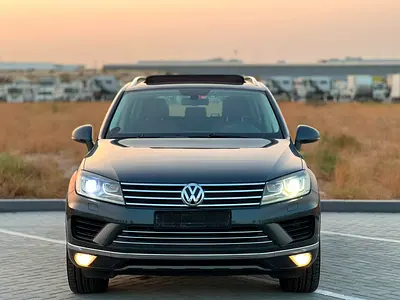 VOLKSWAGEN TOUAREG 2016