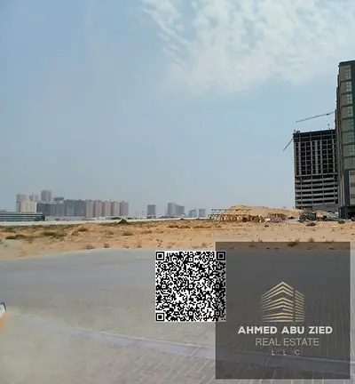 ارض سكني تجاري زاويه شارعين (G+16) مع امكانيه بيع وحدات سكنيه وتجاريه تملك حر للجميع