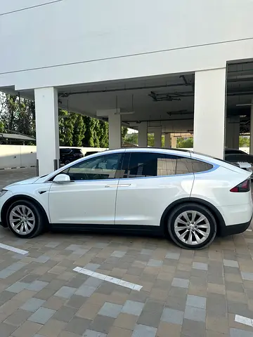 صورة 4 لـ 2018 Tesla MODEL X