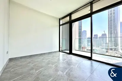 Unfurnished | Canal View | Luxury Finish