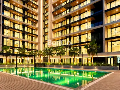 Highest Floor | Corner Unit | Golf View
