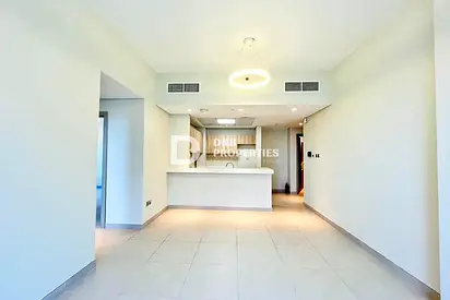 Corner Unit | Available Aug 10 | Multiple Cheques