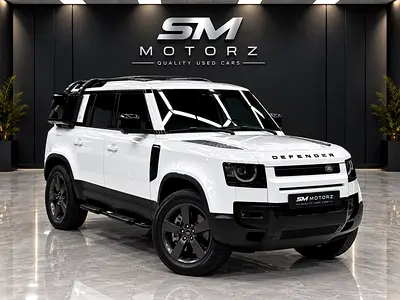 Black Edition HSE | Land Rover Warranty 2028 | P400 110 | GCC