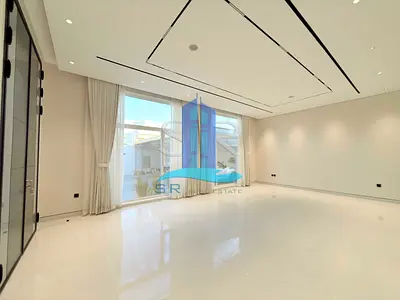 Brand New l Luxury Villa with Pool l Smart home