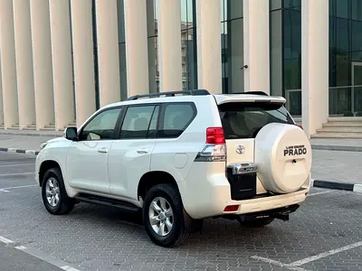 Toyota  prado 2011 GCC Full Service history