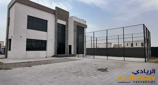 Furnished 5-Bedroom Villa in Al Aweer First | Modern & Spacious | Large Outdoor Area