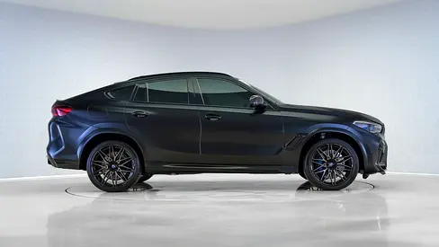 2021 BMW X6 photo 3