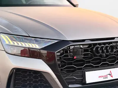 2021 AUDI RS Q8 photo 4