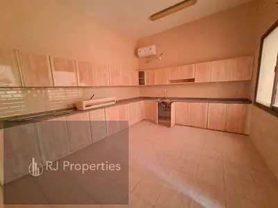 Luxury Huje Spacious Villa With Wardrobe &Priavte Garden In Affordable Price