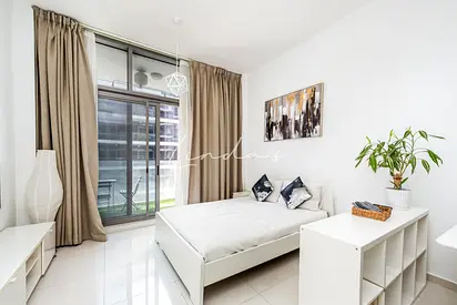 Furnished Studio | High Floor | Pool View