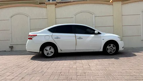 2013 Nissan SENTRA — фото 1