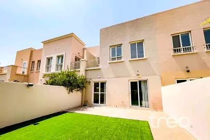 Close to DBS | Upgraded Villa | Type 4M