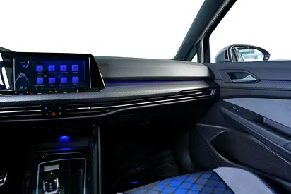 صورة 11 لـ 2024 Volkswagen GOLF R