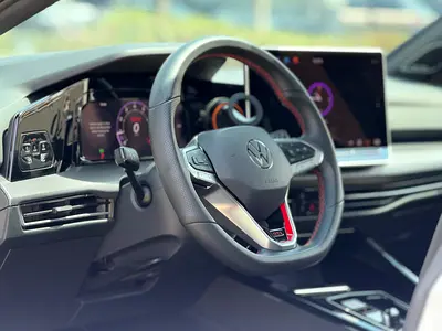 2025 Volkswagen GOLF GTI — миниатюра 11
