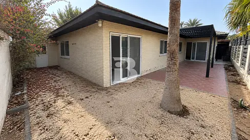 Spacious Commercial Villa | 9 Rooms | AED 950K