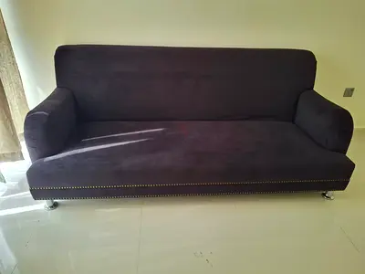 Dark blue 3-seater sofa in excellent condition