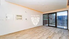 Exclusive | Canal View | Mid Floor | Vacant