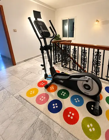 Elliptical bike - Good Condition, Home light Use
