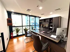 Tenanted Office | High Floor | Vacant On Transafer