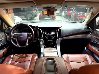 2018 Cadillac ESCALADE 缩略图 9