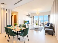 September Offer | Modern Unit | Water Views