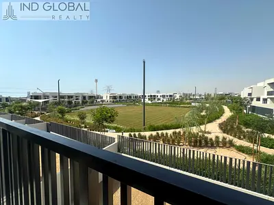 Park View | Corner Unit | Premium Location | Single Row