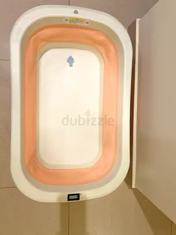Baby bathtub