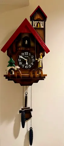 Vintage-style Cuckoo Wall Clock with Pendulum and Weights