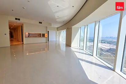 Huge 3 Beds Apartment | High Floor